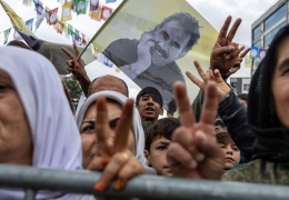 Kürtleri bir kere daha lidersizleştirmek