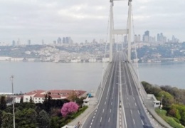 Otoyolları da satıyor