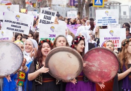Direnişe ve inşaya davet