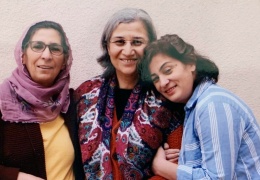 Kadınlar özgür yarınlara yürüyor