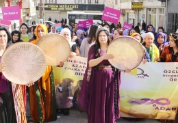 Umudun etrafında kenetleneceğiz