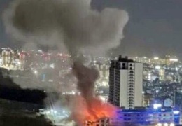 Sivilleri katlediyor, hastaneleri boşaltıyor