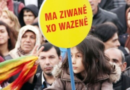 Köyde Kürtçe, şehirde Türkçe