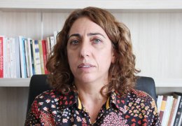 Faşizm yüksek sesten korkar