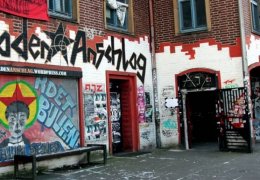 O resim o duvarda kalacak!