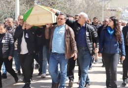 Devlet bir tutsağı daha katletti