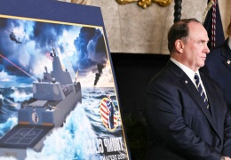 Trump'ın sadık dostu Phelan görevi bıraktı