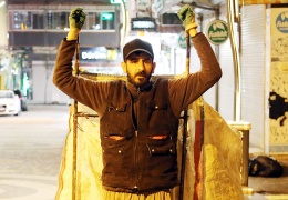 13 yaşımdan beri kağıt topluyorum