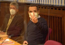 Koç ve Kartal ile konuşmak suç sayıldı