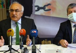 İHD, Bakan Gül ile görüştü