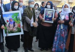 Adalet o sokakta yatıyor