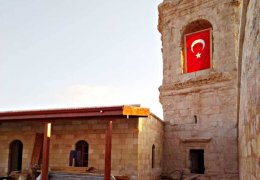 Nebi Horî Kalesi’nde talan