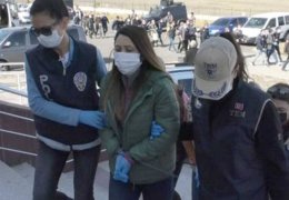 Halay çekmesi bile suç!