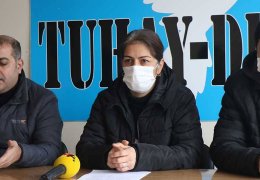 İçeridekiler gibi omuz omuza