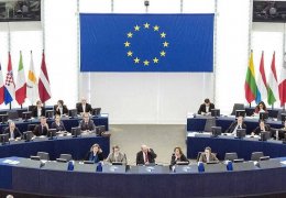 AP: Siyasi tutsakları bırakın