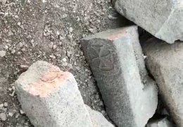 Tarihe kepçeyle girdiler