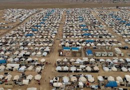 Rojava’daki kamplar kaderine terk