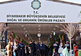 Kayyum, belediyenin sitesini dostuna tahsis etti