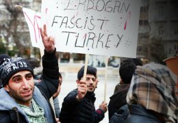 Faşizmin resmini yapmak!