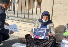 Vicdanlar kör kulaklar sağır