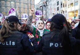 Korku insana söyletir