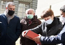 Kürtçe resmi dil olarak tanınsın