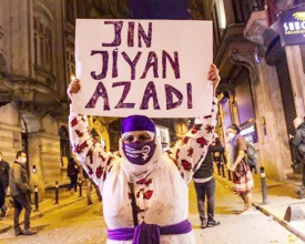 Derfetên pêkanîna şoreşa duyem a jinê