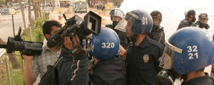 AKP 811 gazeteciyi tutukladı