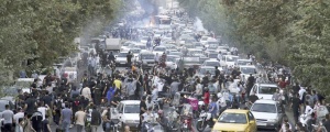 Tehranê nekarî bi Jin jiyan azadiyê