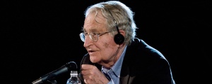 Chomskyî ra waştişê cigêrayîşê gurînayîşê çekanê kîmyewîyan