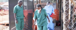 Uganda'da Ebola yayılıyor