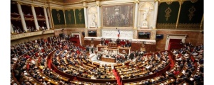 Fransa’da kürtaj hakkı için ilk adım atıldı