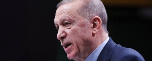 Erdoğan kurtuluşunu savaşta arıyor