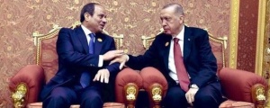 Erdoğan Sisi’nin ayağına gitti