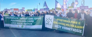 Licê'de özel savaş protestosu