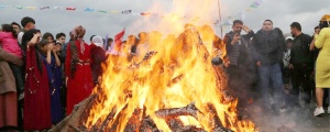 Newroz ateşinin etrafında buluşalım