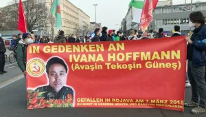 Berlin’de Mart şehitleri anıldı