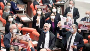 Gergerlioğlu bu iktidara ayna tutmuştur