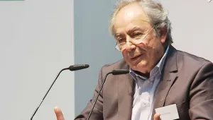 Evde Mihran’dım, dışarıda Orhan