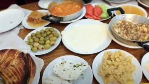 Kültürel dejenerasyona direnen bir kültür: Wan kahvaltısı