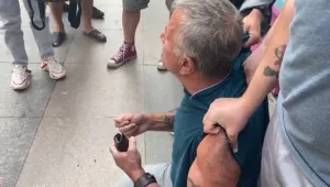 Saldırganı kadınlar yakaladı