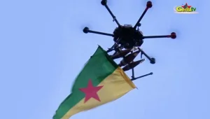 Ana Jet Üssü ilk kez vuruldu