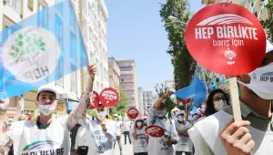 HDP’liler coşkuyla yürüyor