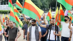 Gençler Berlin'de gerilla direnişini selamladı