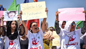 Kadınlar katliamlara karşı harekete geçti