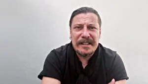 Çetelerle demokrasi mücadelesi yapılamaz