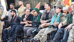 Savaş gazilerinden anlamlı yürüyüş