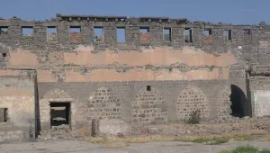 Surp Sarkis Kilisesi soykırıma meydan okuyor