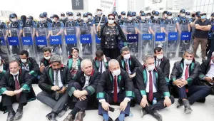Hiç mi hiç değiştirmeyeceğiz yolumuzu?