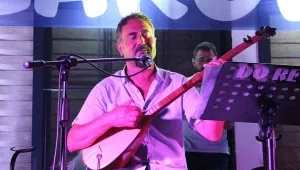 Mikail Aslan'dan müzik şöleni